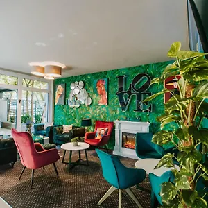 Hotell Arena Deluxe &, Szeged